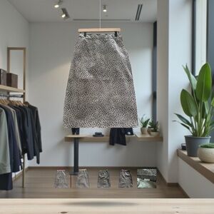 Vintage Pia Rucci Leopard Pattern Suede Pencil Skirt | Size 10 | Taupe and Black